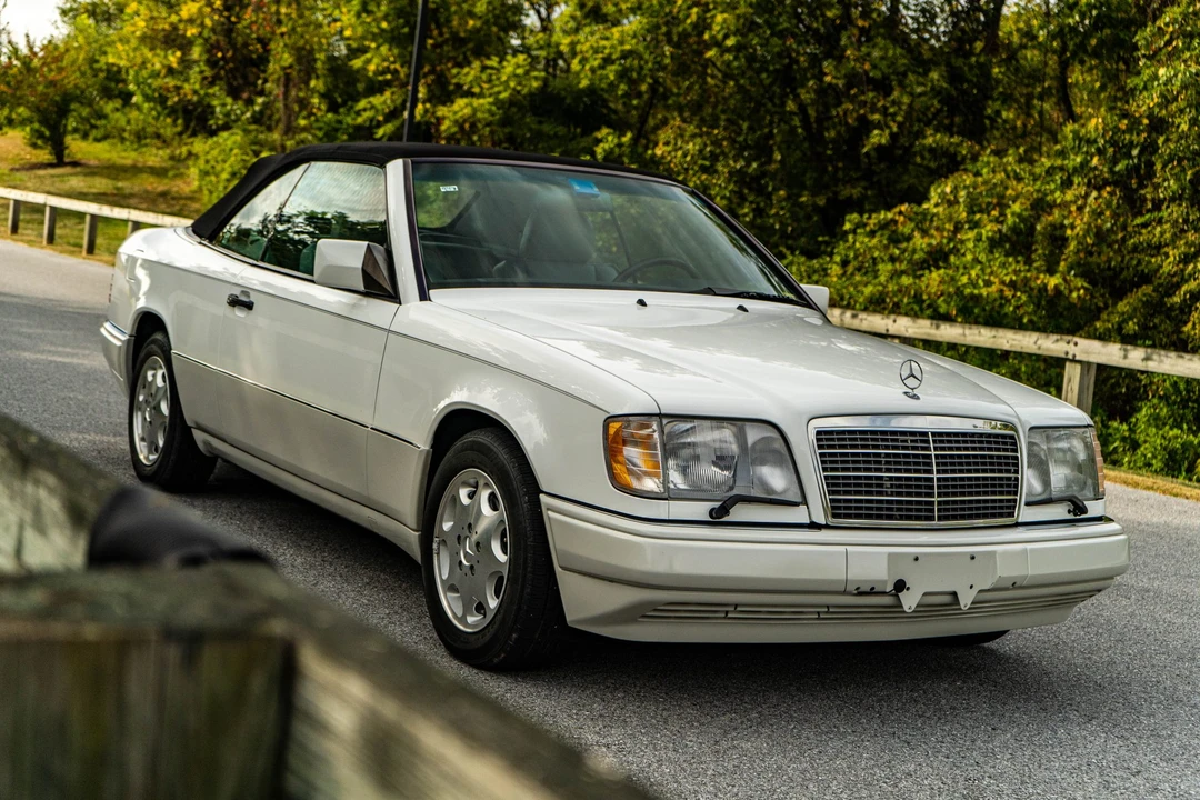 1995 Mercedes-Benz W124 E-Class - Image 9 of 31