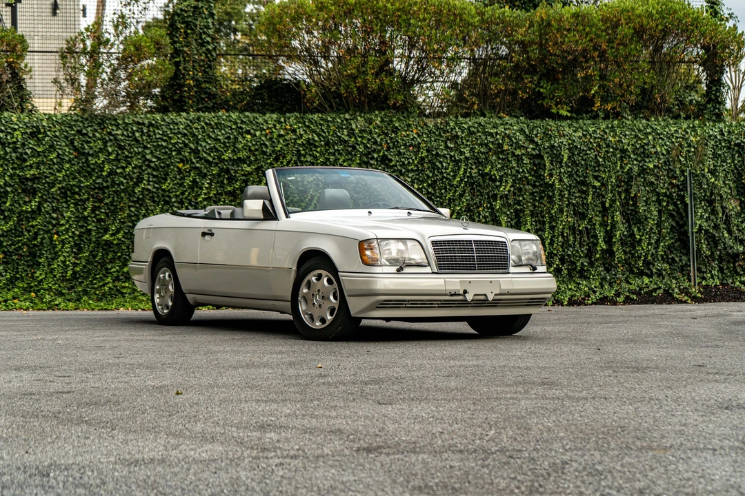 1995 Mercedes-Benz W124 E-Class - Image 29 of 31