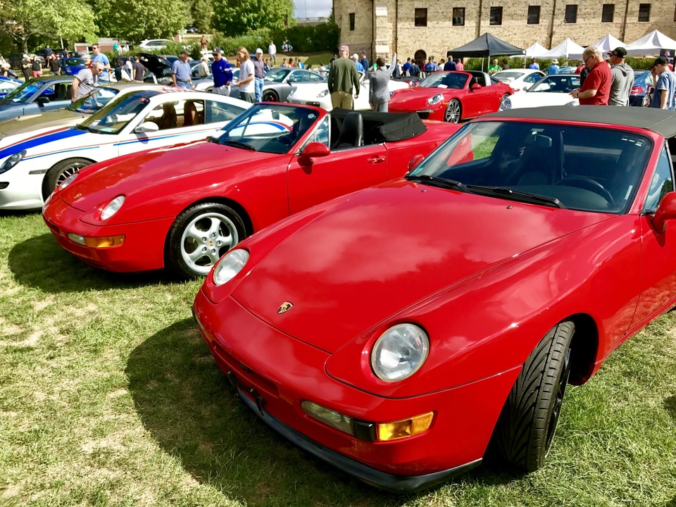 1995 Porsche 968 - Image 28 of 31