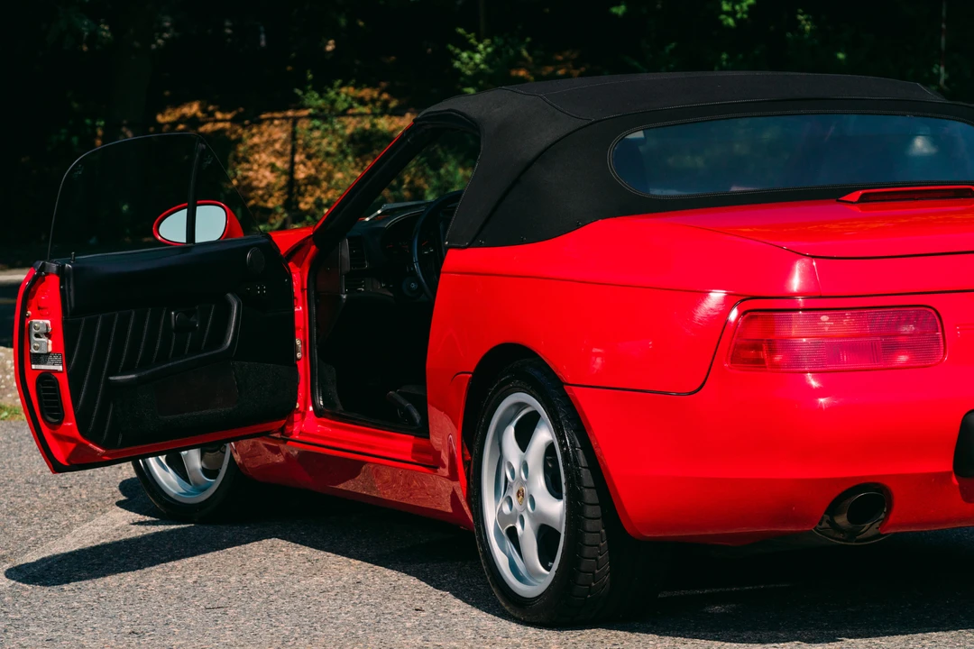 1995 Porsche 968 - Image 21 of 31
