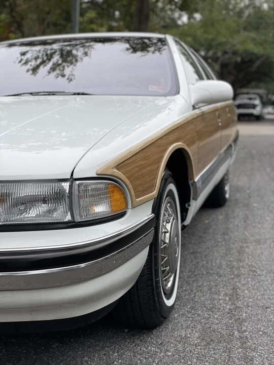 1996 Buick Roadmaster - Image 14 of 31