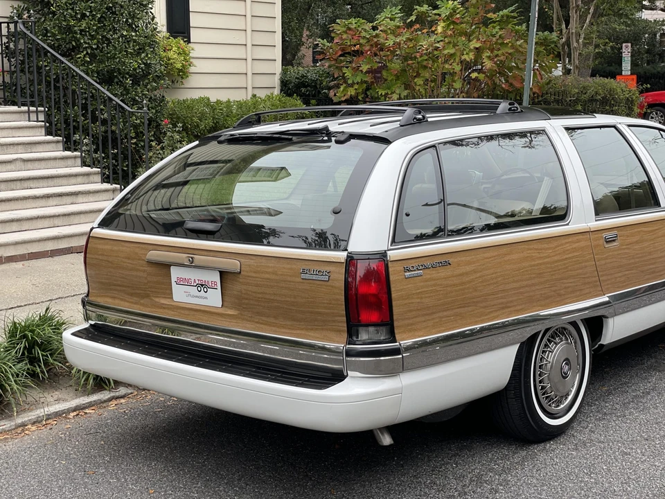 1996 Buick Roadmaster - Image 25 of 31