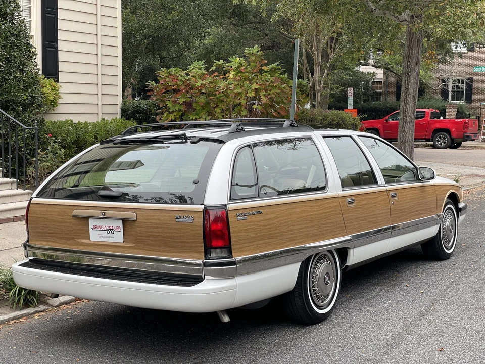 1996 Buick Roadmaster - Image 8 of 31