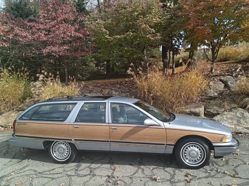1996 Buick Roadmaster - Image 10 of 31