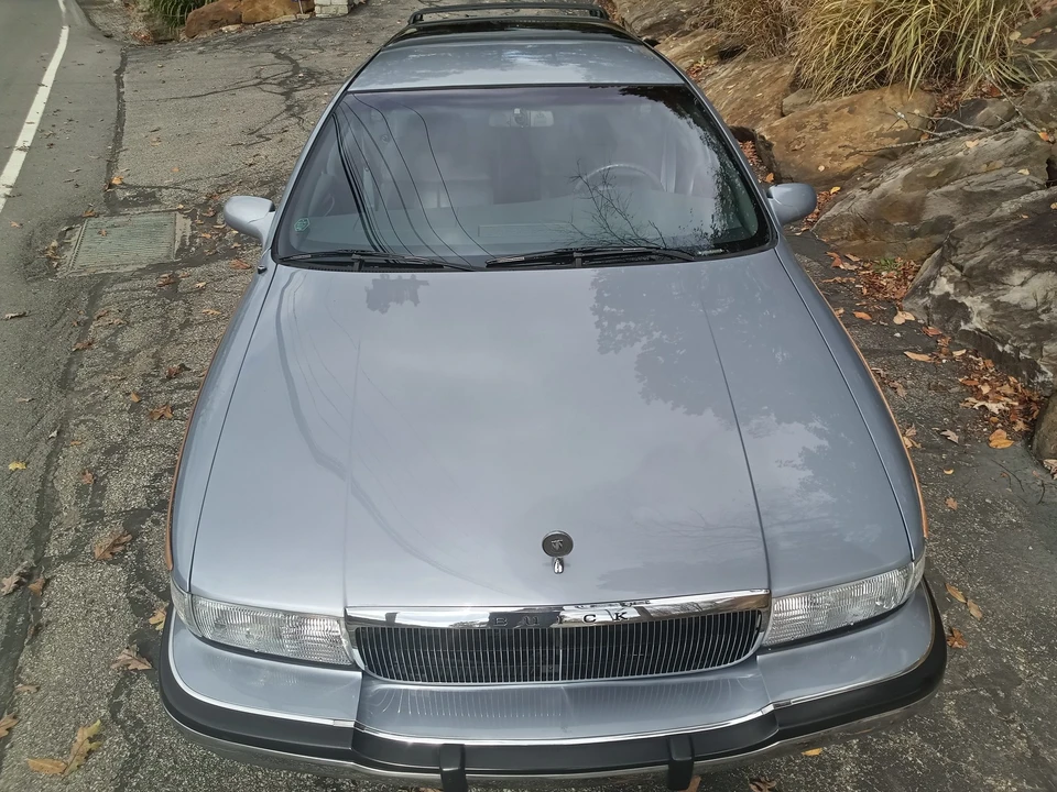 1996 Buick Roadmaster - Image 13 of 31