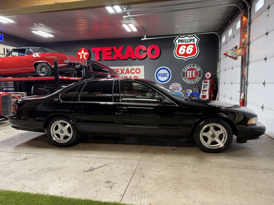 1996 Chevrolet Impala 7th Gen - Image 11 of 31