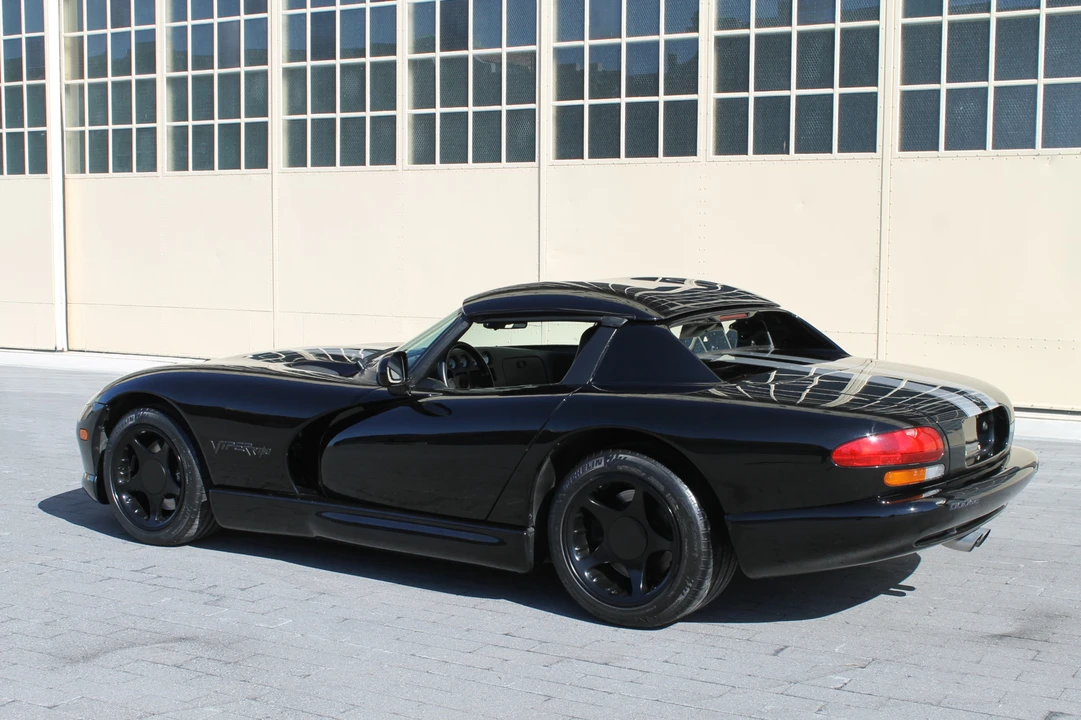 1996 Dodge Viper 2nd Gen - Image 2 of 31