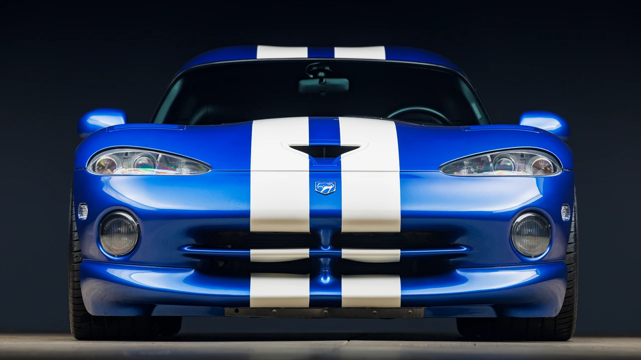 1997 Dodge Viper GTS 2nd Gen - Image 11 of 31