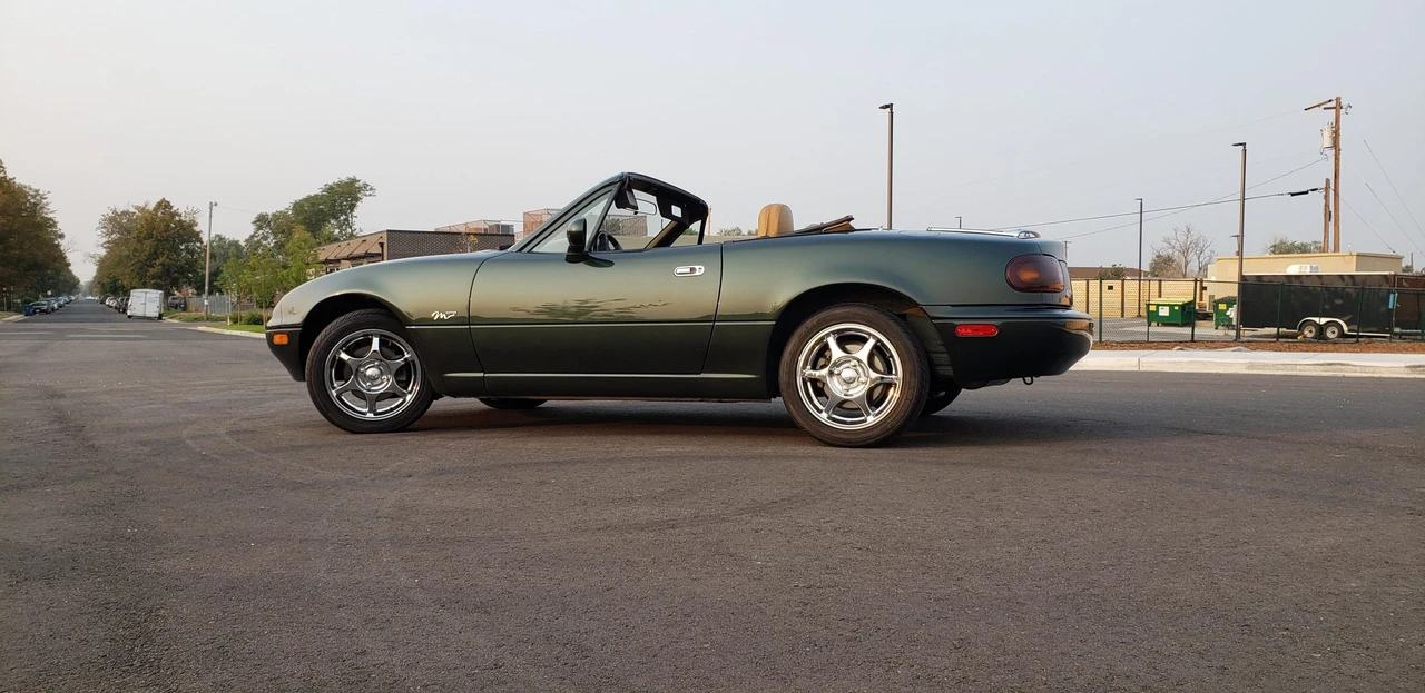 1997 Mazda NA MX-5 Miata - Image 26 of 31
