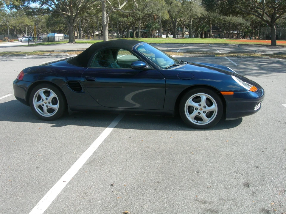 1997 Porsche 986 Boxster - Image 11 of 31