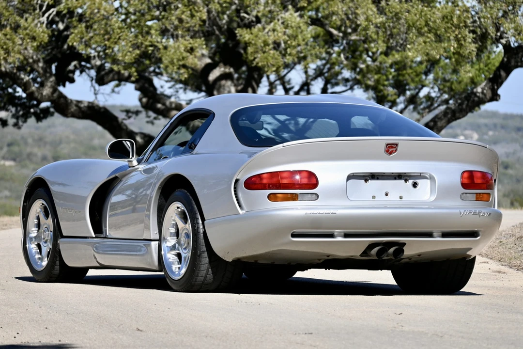 1998 Dodge Viper GTS 2nd Gen - Image 3 of 31