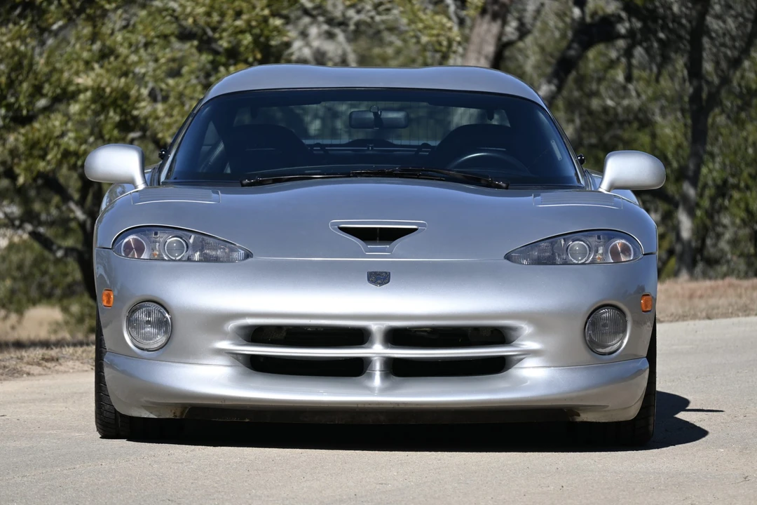 1998 Dodge Viper GTS 2nd Gen - Image 18 of 31