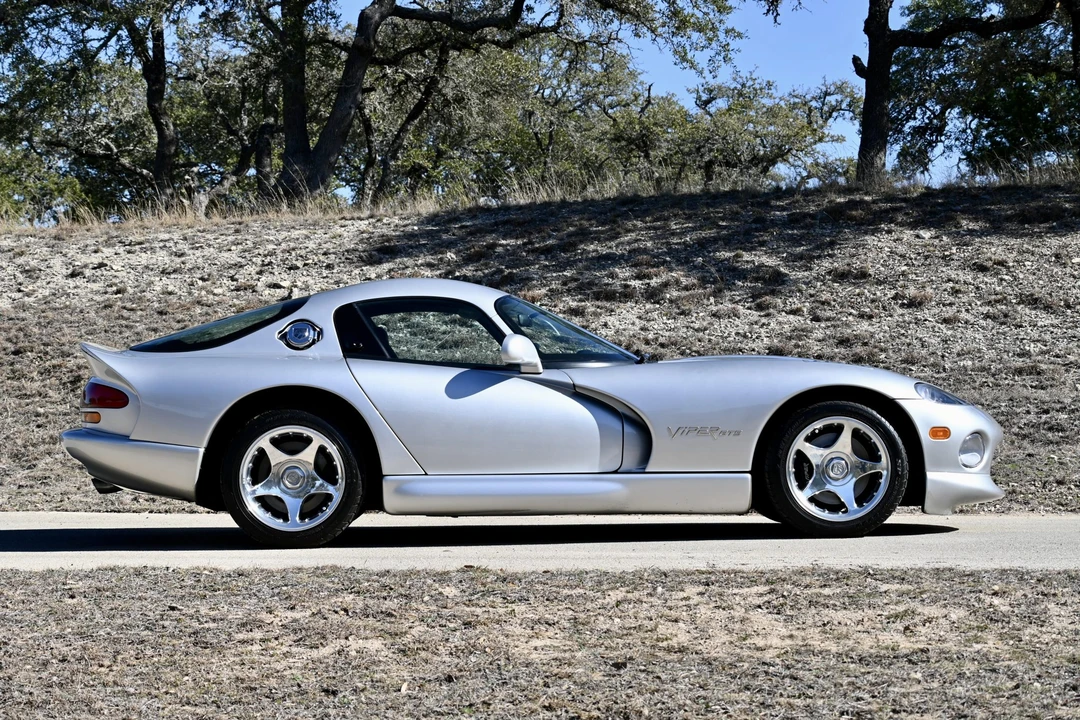 1998 Dodge Viper GTS 2nd Gen - Image 8 of 31