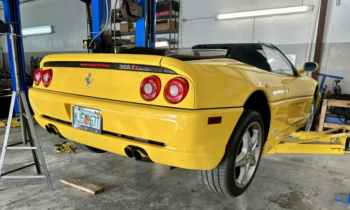 1998 Ferrari F355 Spider - Image 26 of 31
