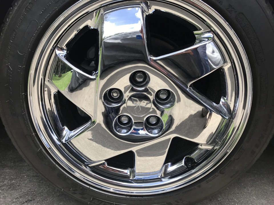 1998 Mitsubishi 3000GT Series 3 - Image 18 of 31