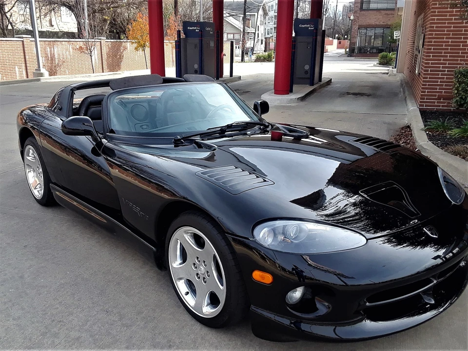 1999 Dodge Viper 2nd Gen - Image 9 of 31