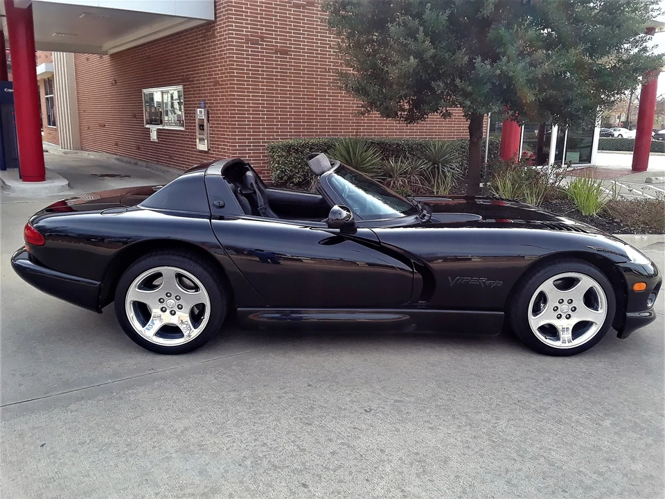 1999 Dodge Viper 2nd Gen - Image 8 of 31