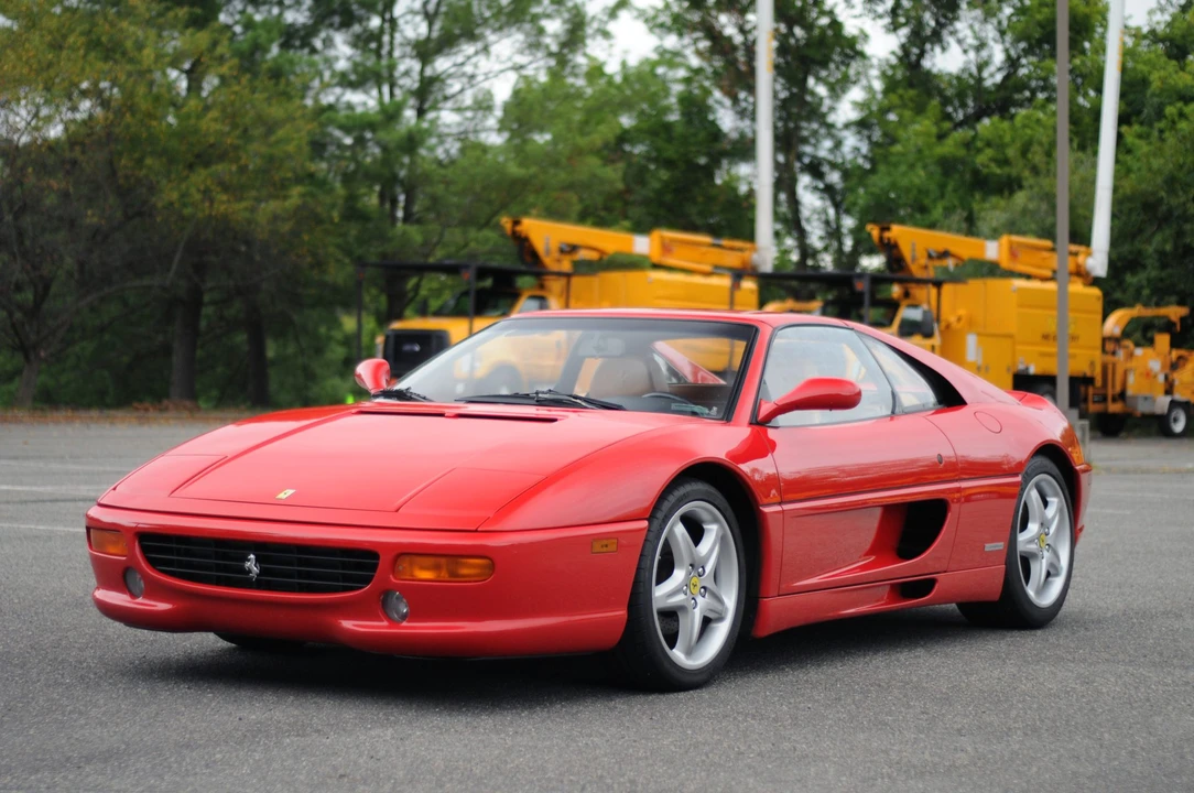1999 Ferrari F355 GTS - Image 2 of 31
