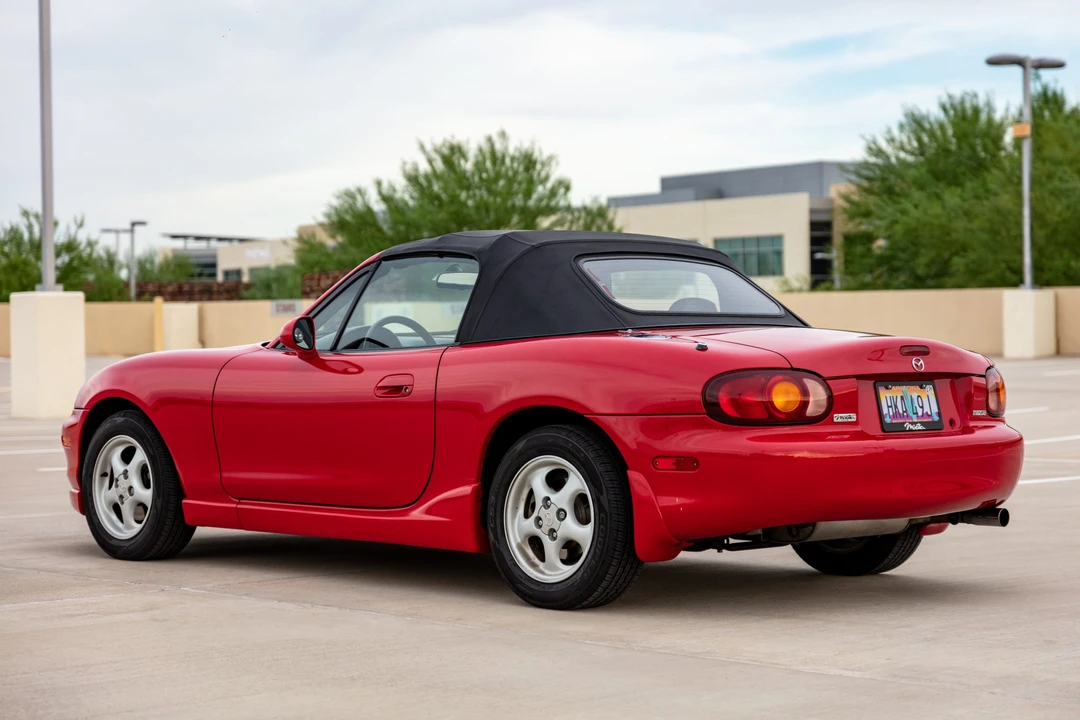 1999 Mazda NB MX-5 Miata - Image 4 of 31