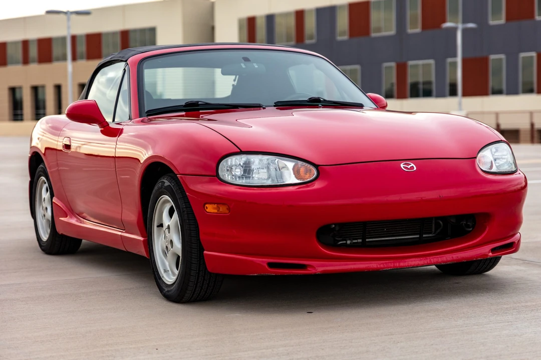 1999 Mazda NB MX-5 Miata - Image 9 of 31