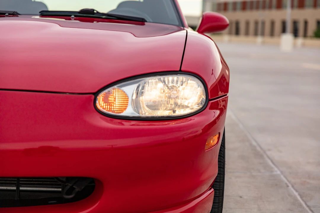 1999 Mazda NB MX-5 Miata - Image 25 of 31