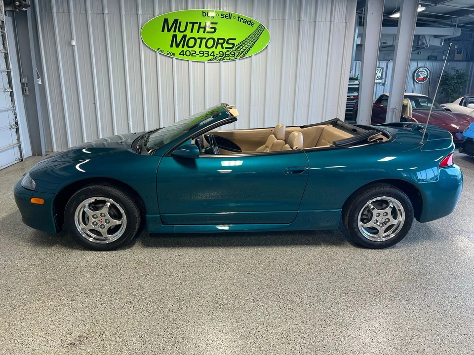1999 Mitsubishi Eclipse 2nd Gen - Image 2 of 31