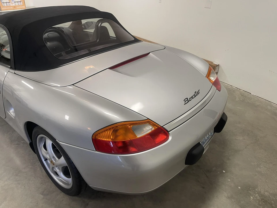 1999 Porsche 986 Boxster - Image 16 of 31