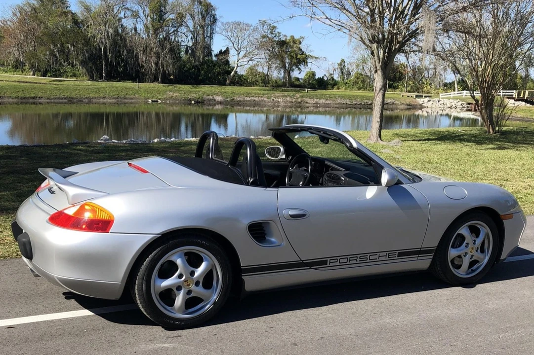 1999 Porsche 986 Boxster - Image 11 of 31