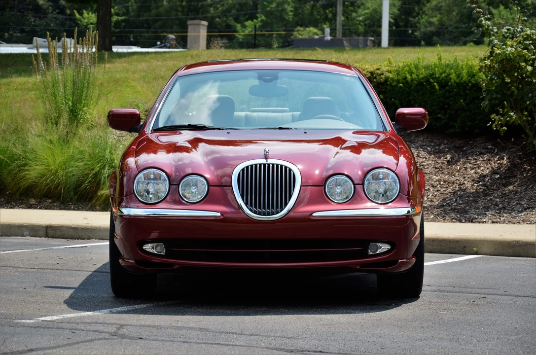 2000 Jaguar S-Type 2nd Gen - Image 8 of 31