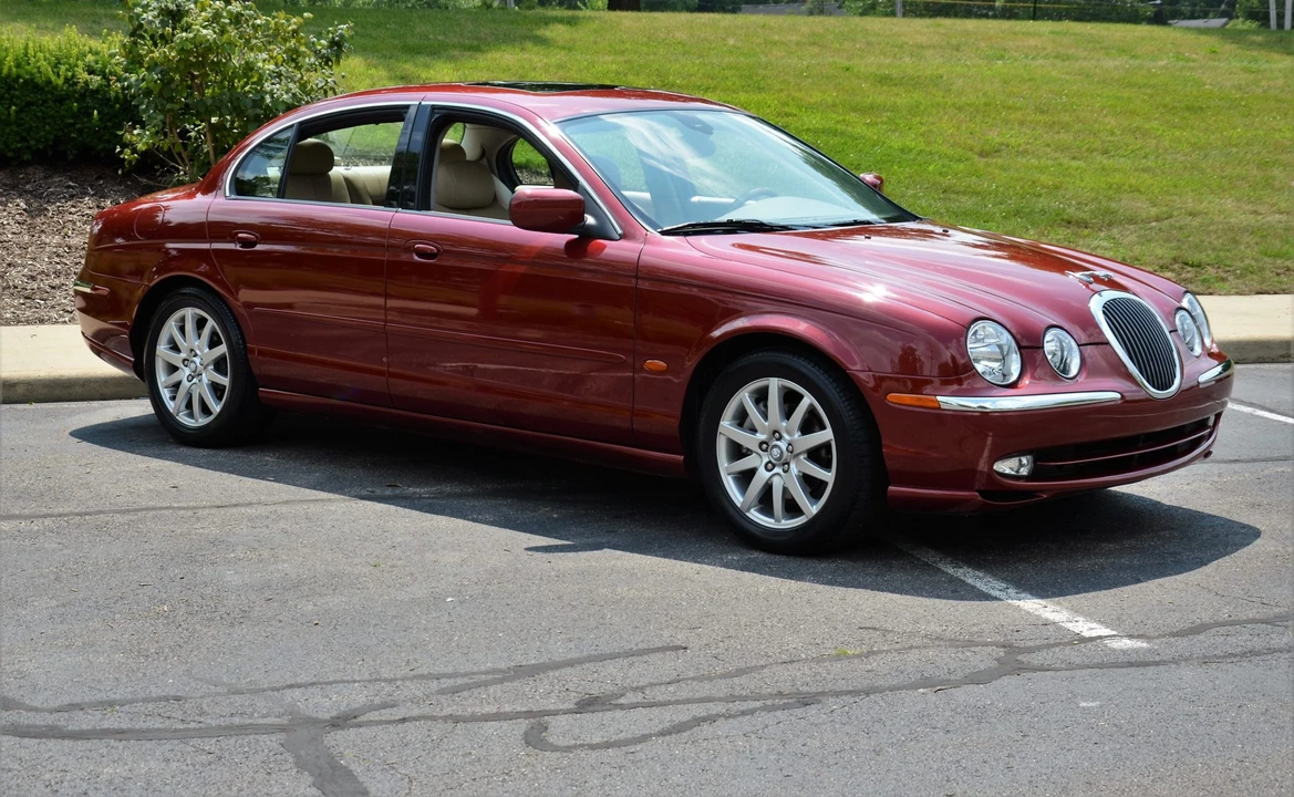 2000 Jaguar S-Type 2nd Gen - Image 3 of 31