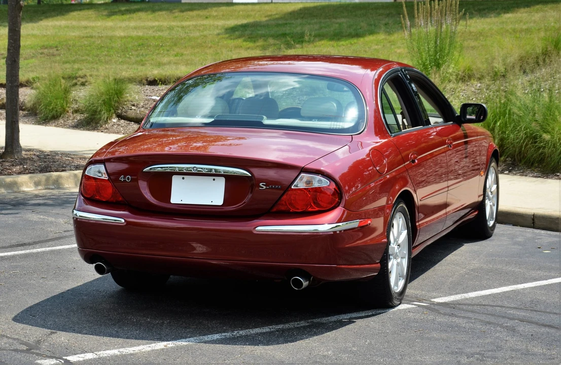 2000 Jaguar S-Type 2nd Gen - Image 25 of 31
