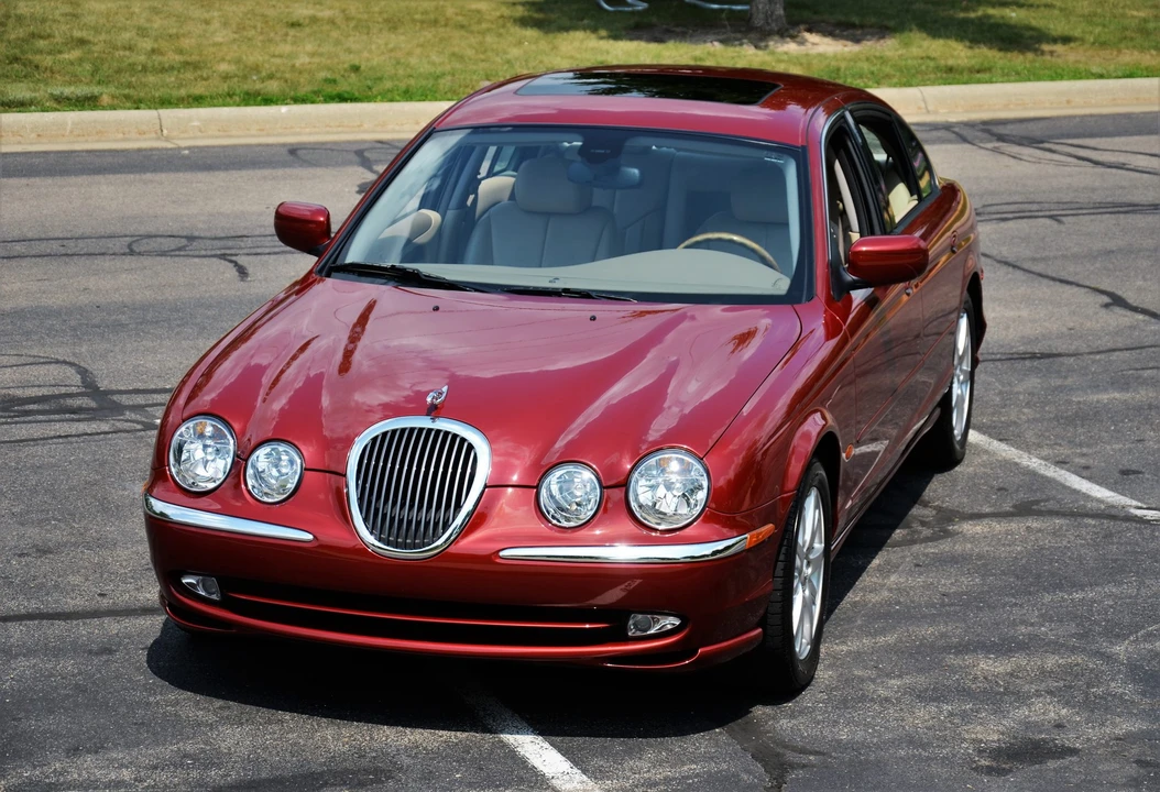 2000 Jaguar S-Type 2nd Gen - Image 15 of 31
