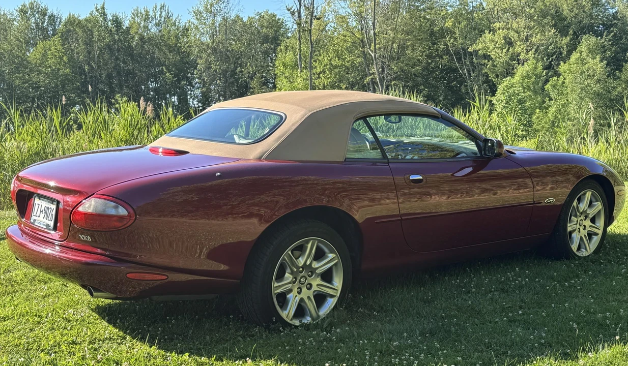 2000 Jaguar X100 XK8 - Image 26 of 31