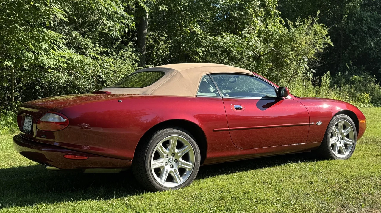 2000 Jaguar X100 XK8 - Image 27 of 31