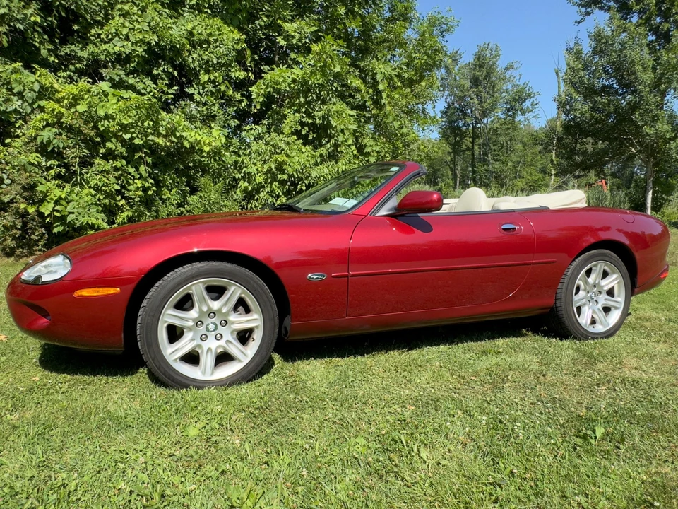 2000 Jaguar X100 XK8 - Image 5 of 31