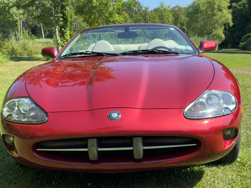 2000 Jaguar X100 XK8 - Image 16 of 31