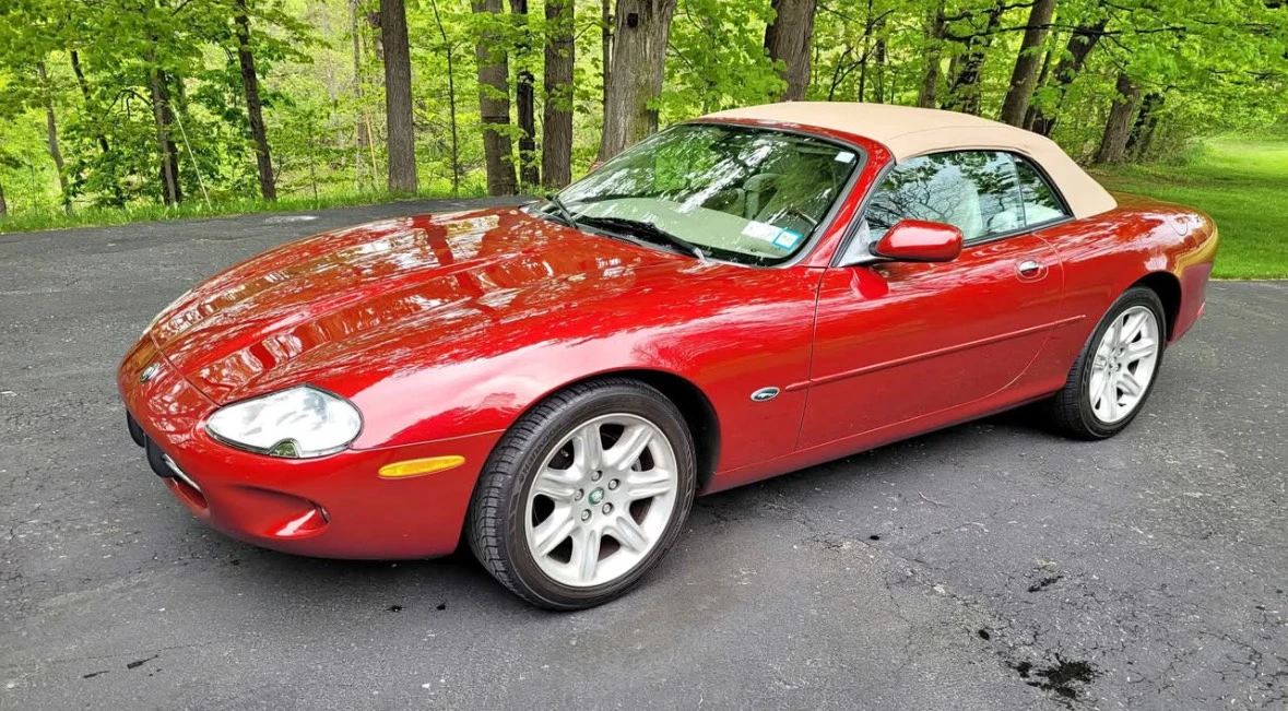 2000 Jaguar X100 XK8 - Image 19 of 31