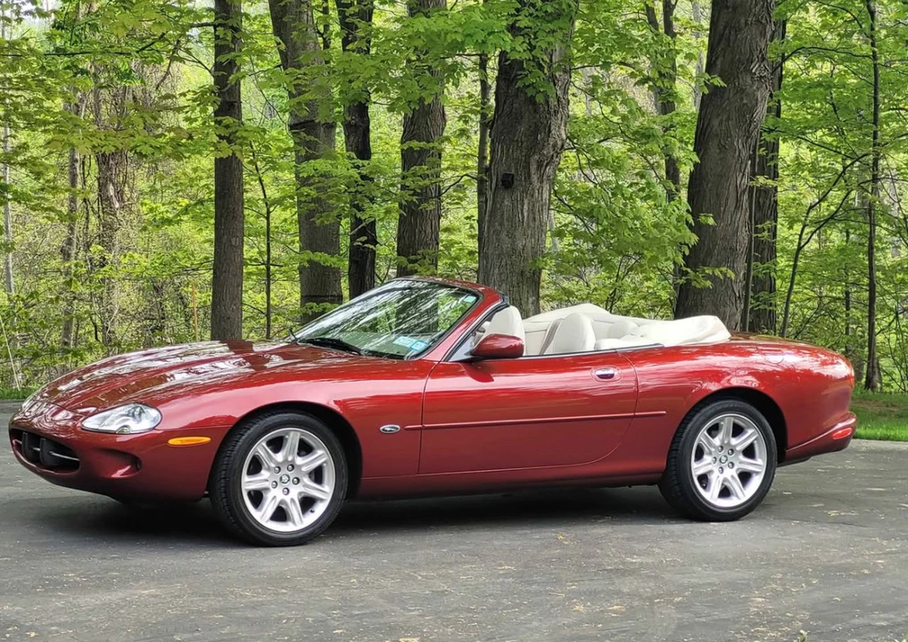 2000 Jaguar X100 XK8 - Image 4 of 31