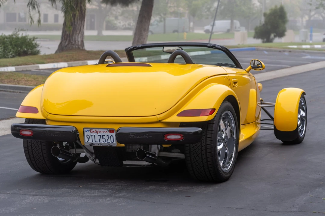 2000 Plymouth Prowler - Image 17 of 21