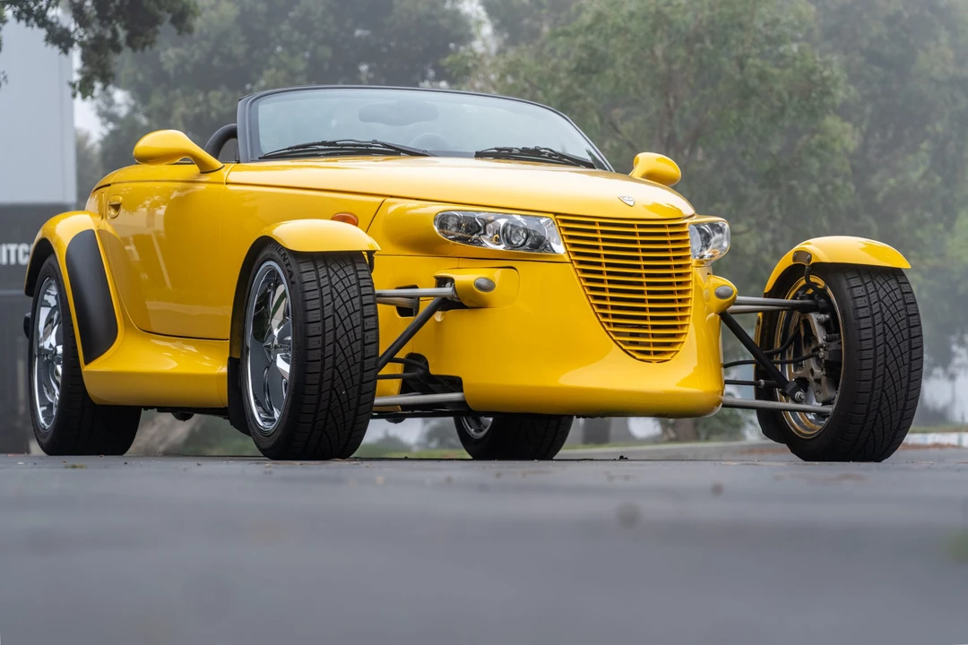 2000 Plymouth Prowler - Image 19 of 21