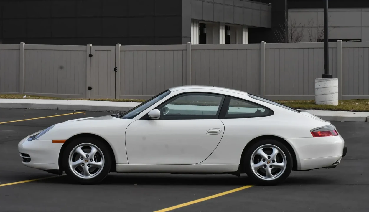 2000 Porsche 996 Carrera - Image 3 of 5