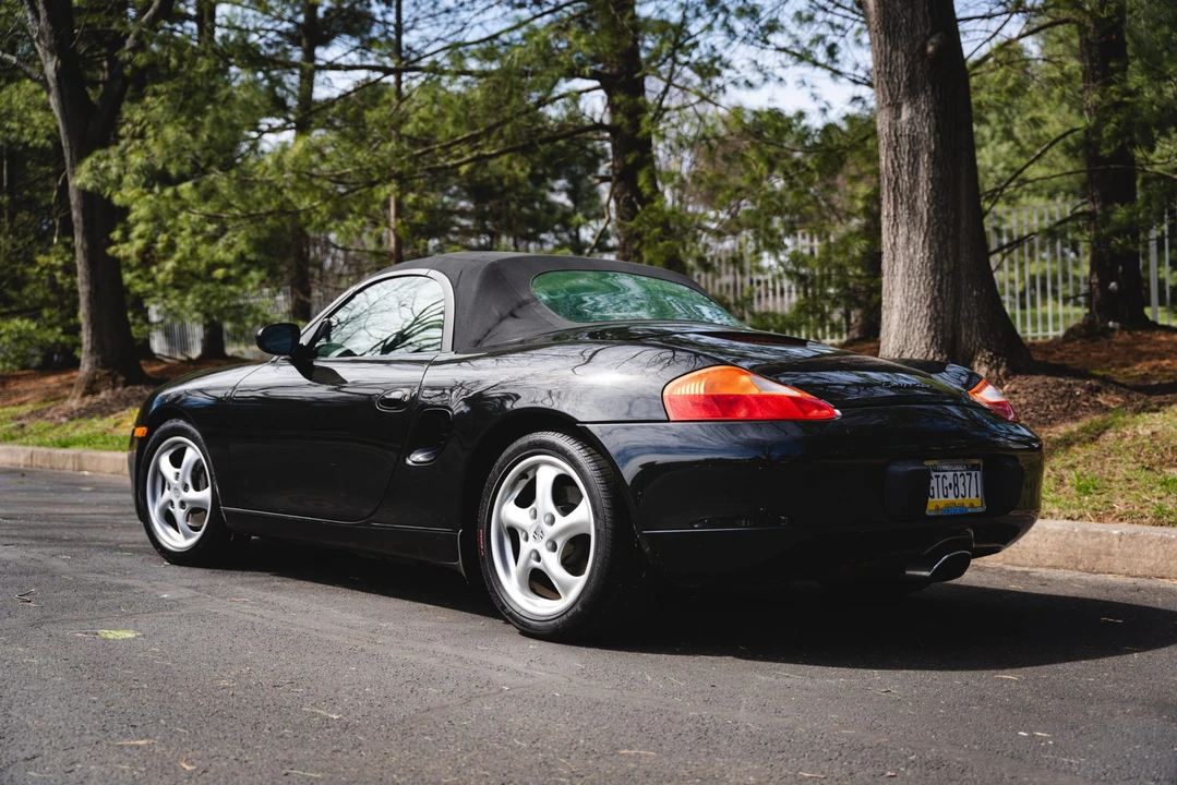 2000 Porsche 986 Boxster - Image 7 of 31