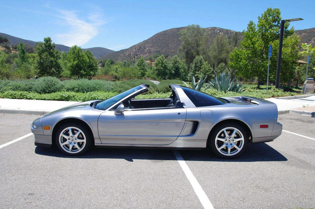 2001 Acura NA2 NSX - Image 18 of 31