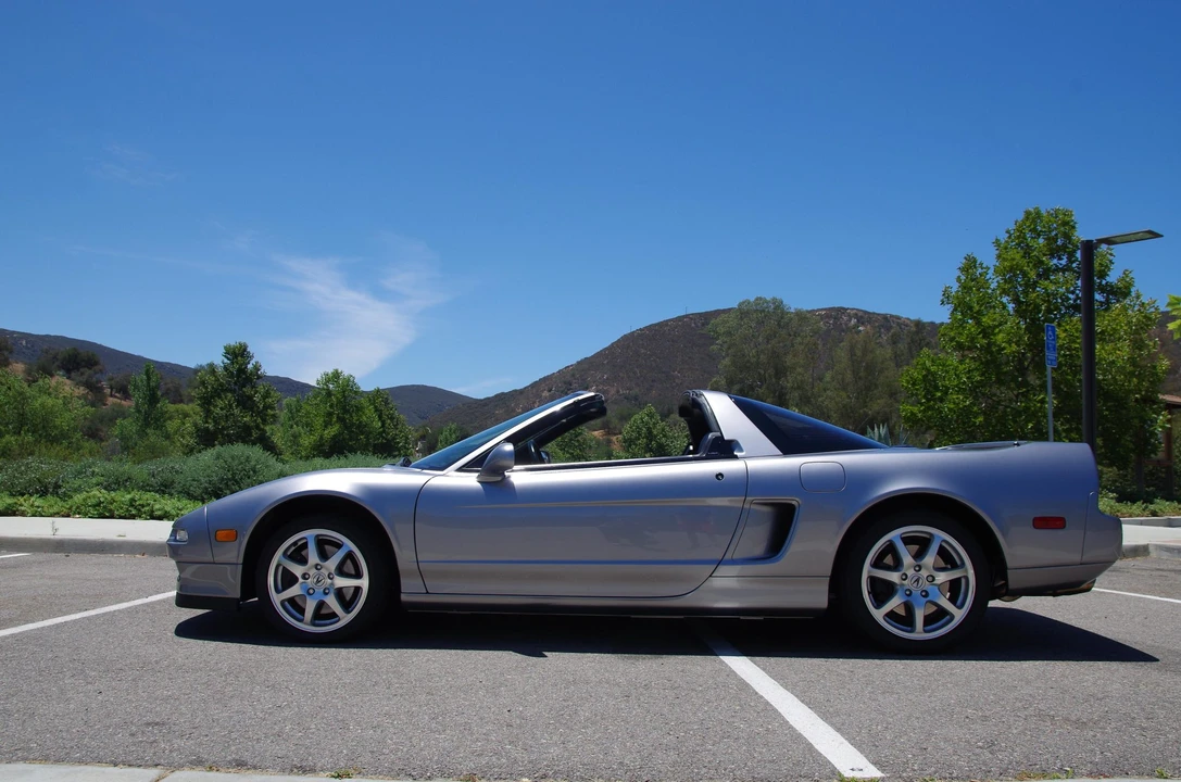 2001 Acura NA2 NSX - Image 22 of 31
