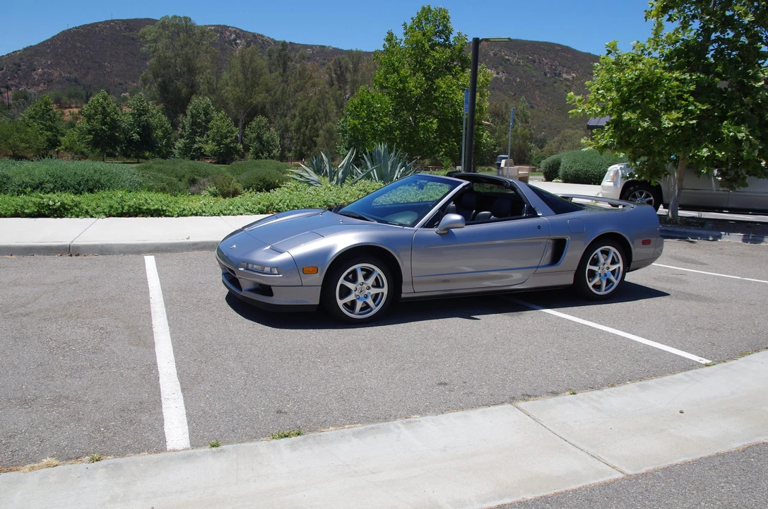 2001 Acura NA2 NSX - Image 9 of 31