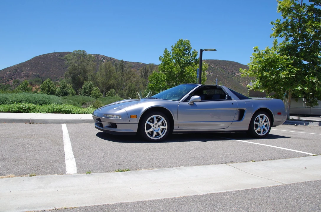 2001 Acura NA2 NSX - Image 12 of 31