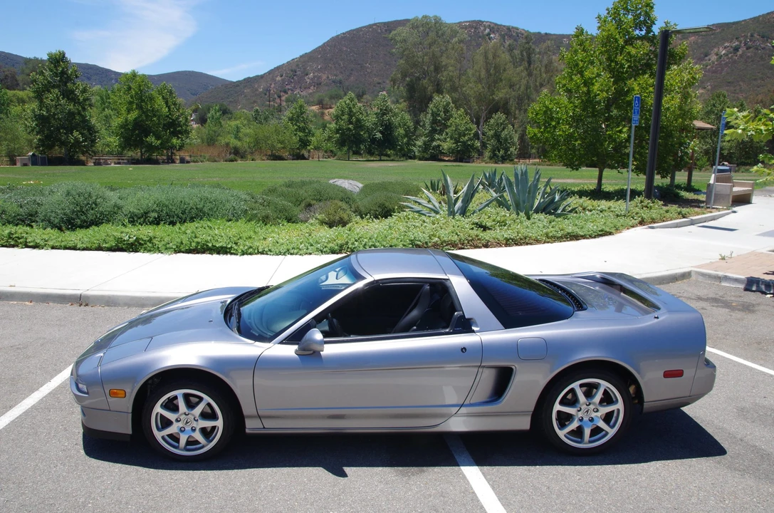 2001 Acura NA2 NSX - Image 23 of 31