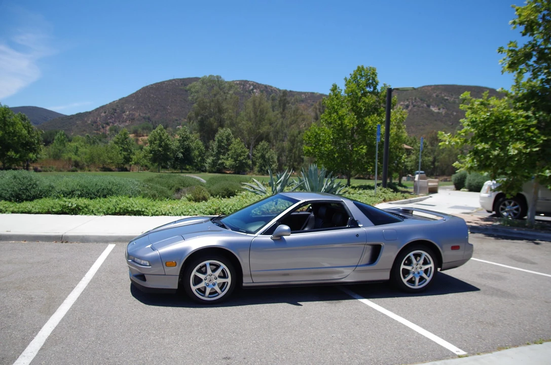 2001 Acura NA2 NSX - Image 17 of 31