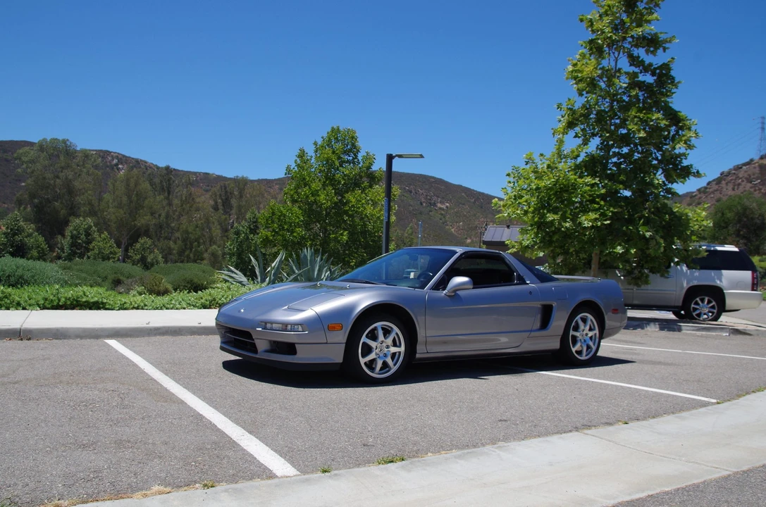2001 Acura NA2 NSX - Image 11 of 31
