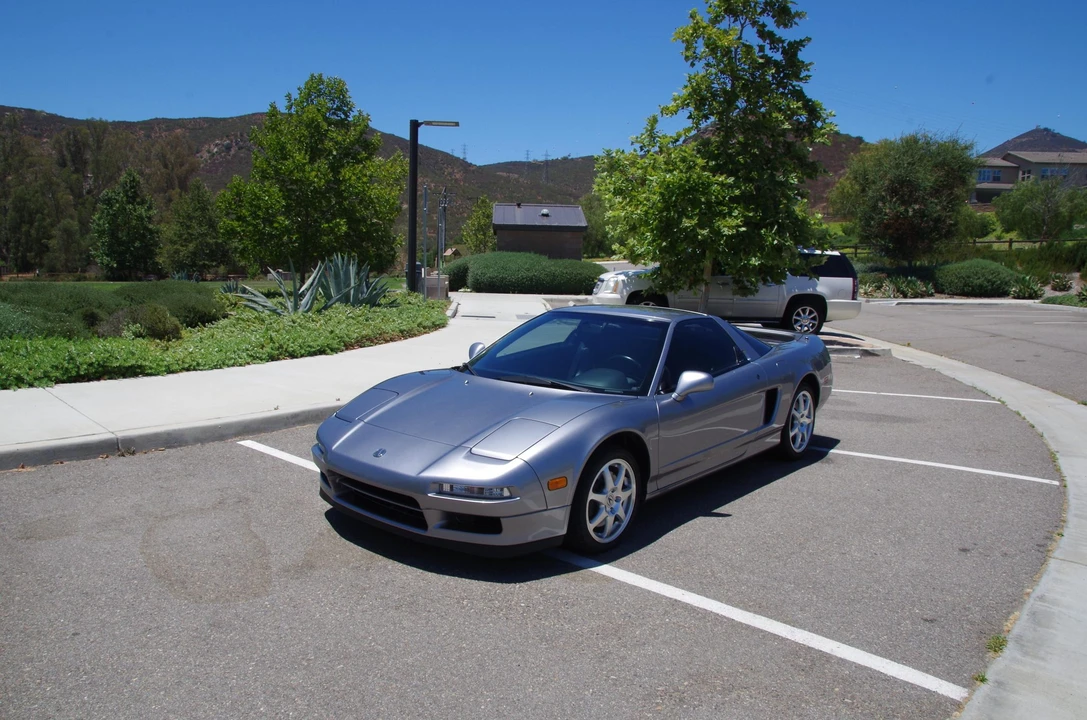 2001 Acura NA2 NSX - Image 4 of 31
